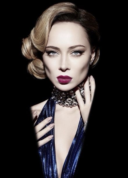 Настасья Самбурская