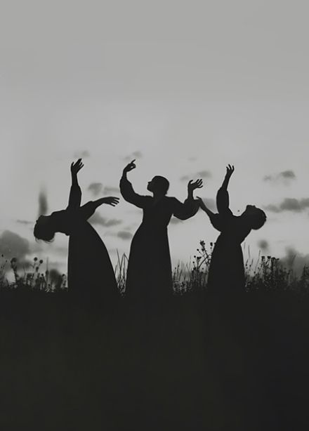 Салем. Спектакль